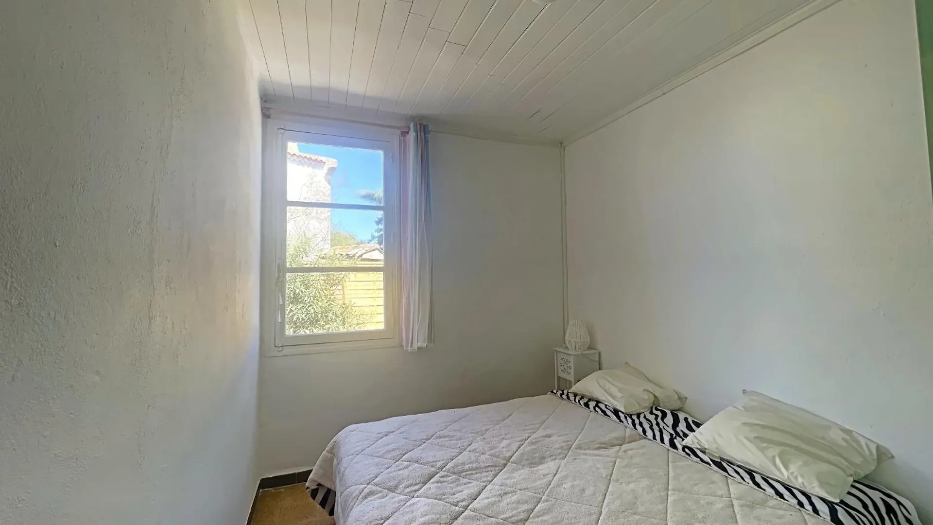 Maison 7 Pers, Jardin, Parking, Animaux Admis - Saintes-Maries-De-La-Mer - Fr-1-475-147 0*,
