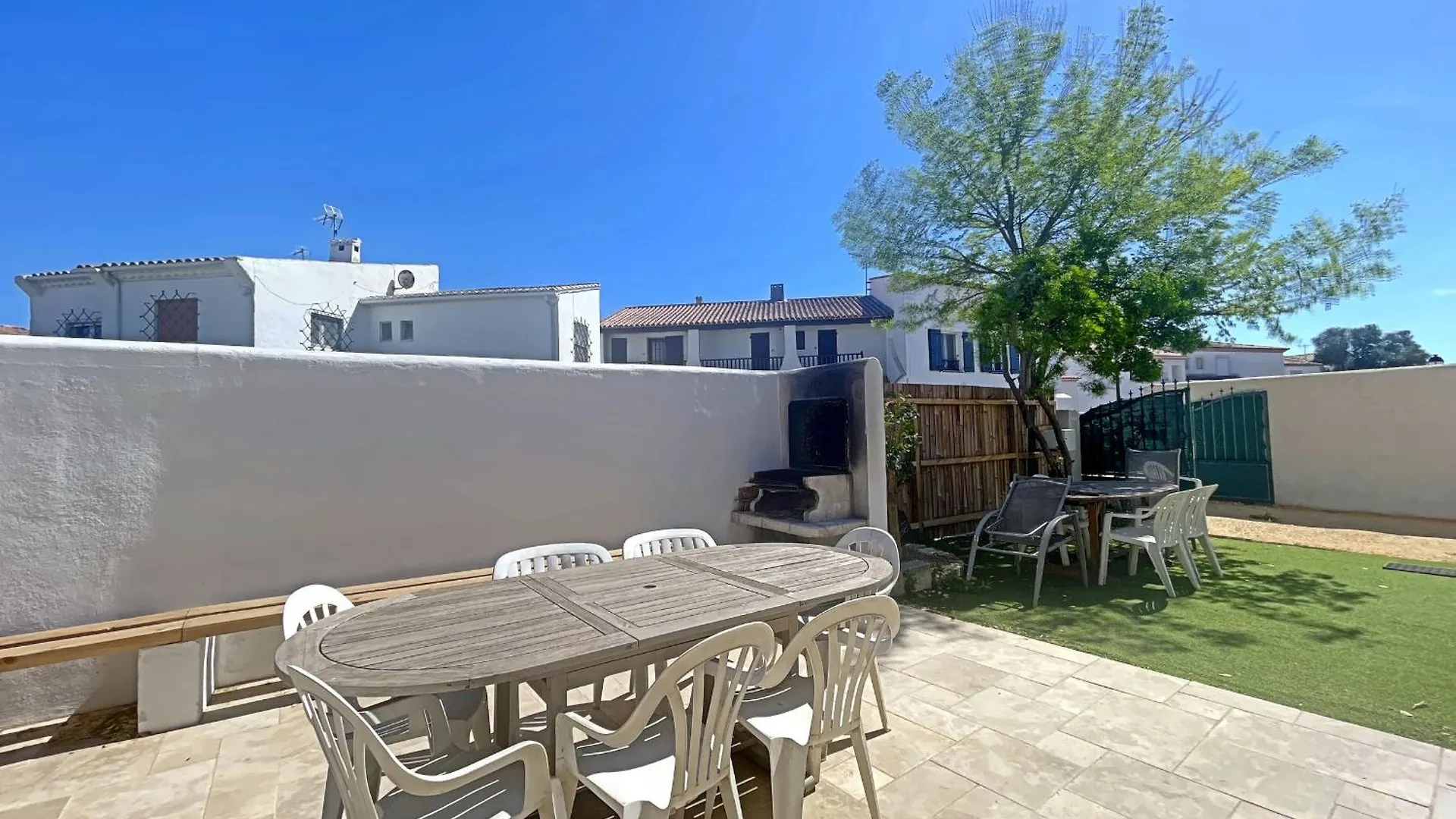 Maison 7 Pers, Jardin, Parking, Animaux Admis - Saintes-Maries-De-La-Mer - Fr-1-475-147 France