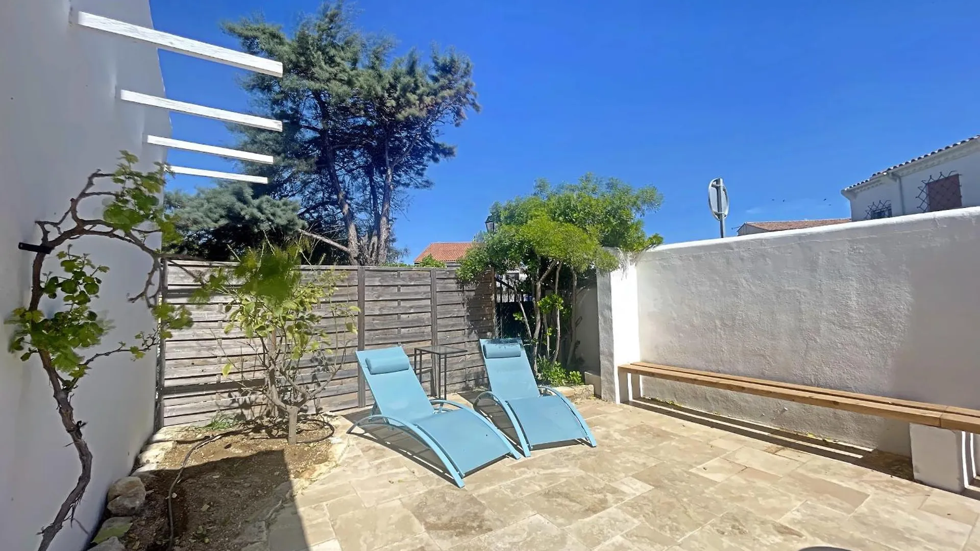 Maison 7 Pers, Jardin, Parking, Animaux Admis - Saintes-Maries-De-La-Mer - Fr-1-475-147 location